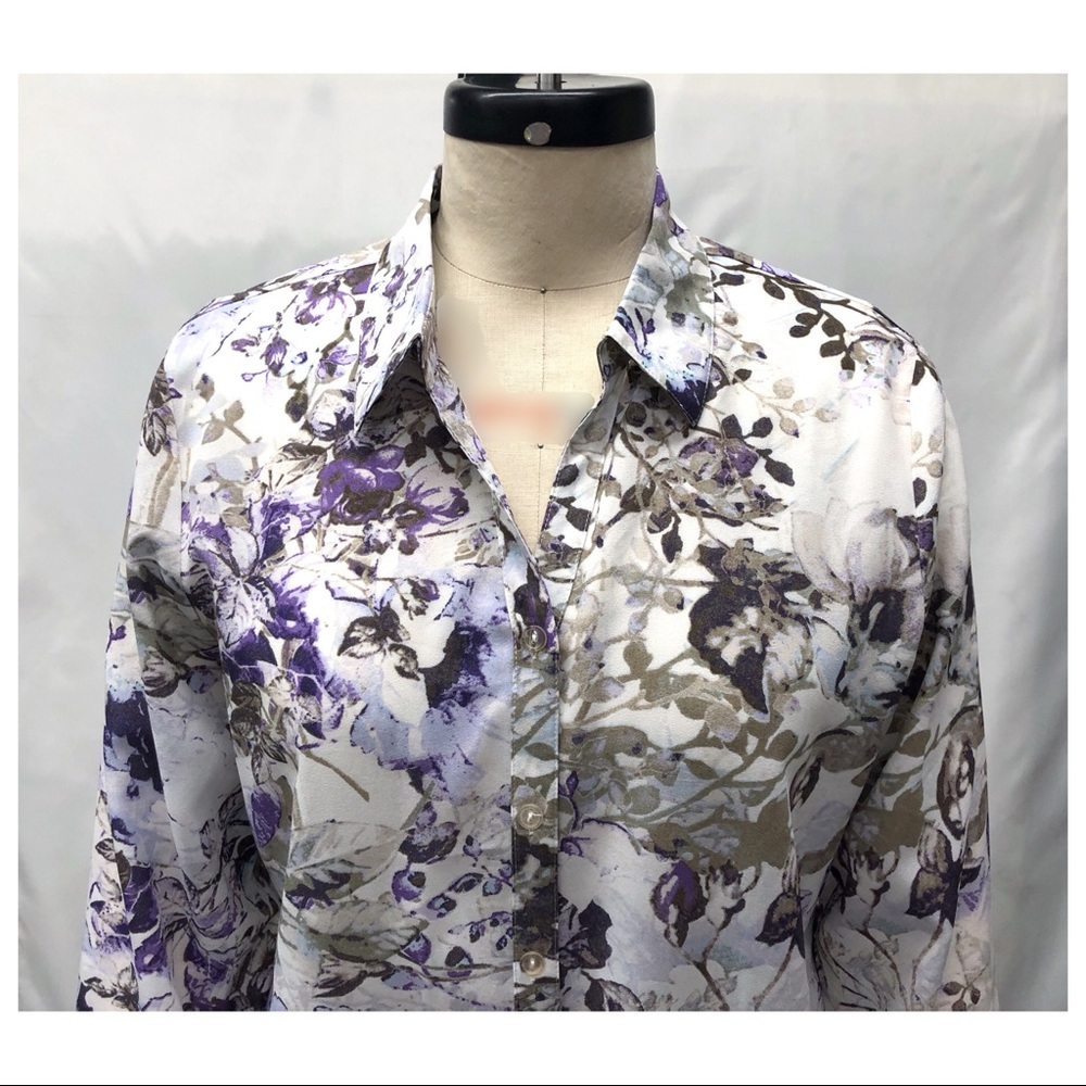 Chico’s Multicolor Floral Print Blouse - Picture 6 of 14